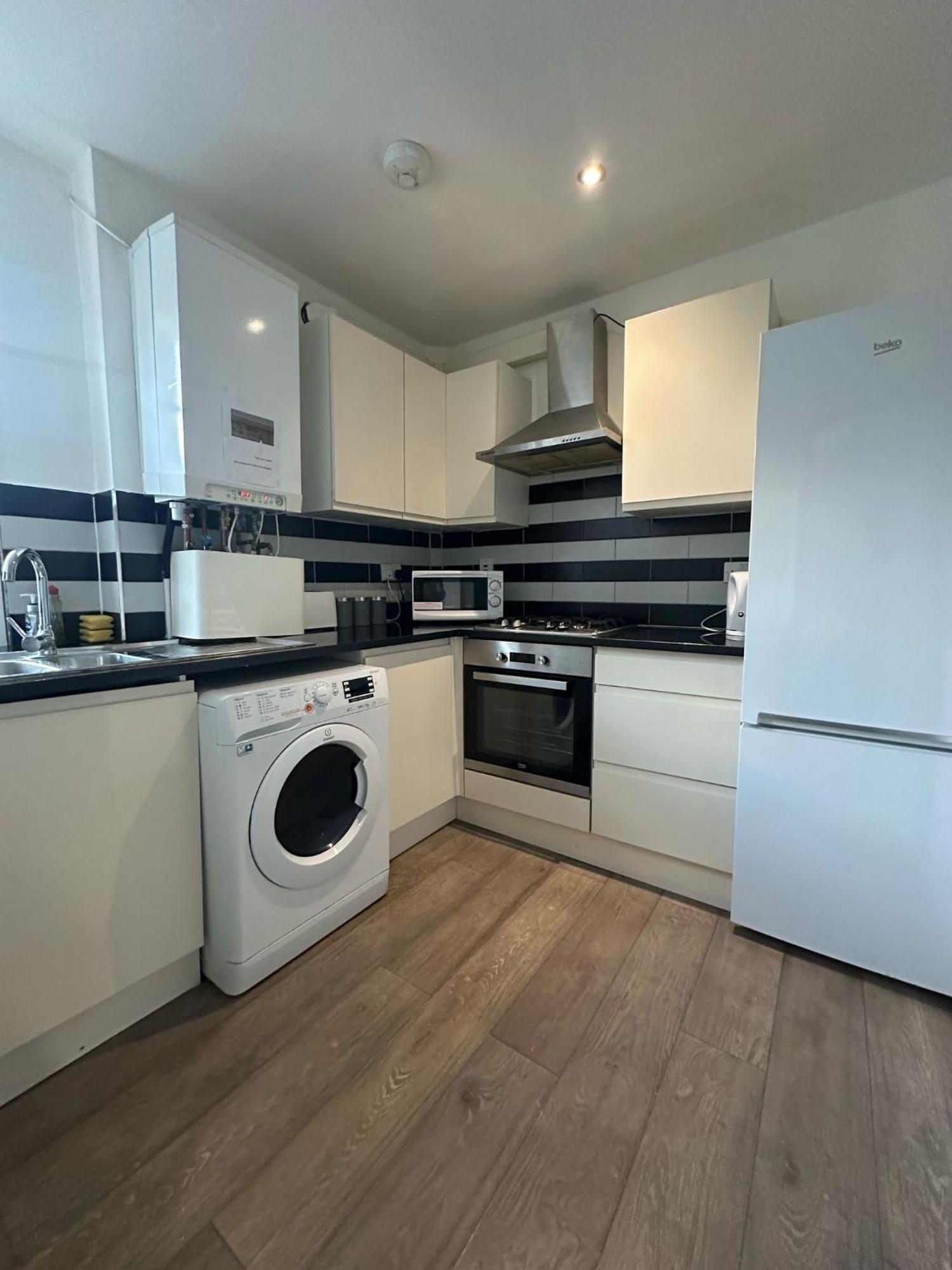 "Euston Comfort" 3 Bedroom Flat In Kings Cross, St Pancras!!!!118B Londra Exterior foto
