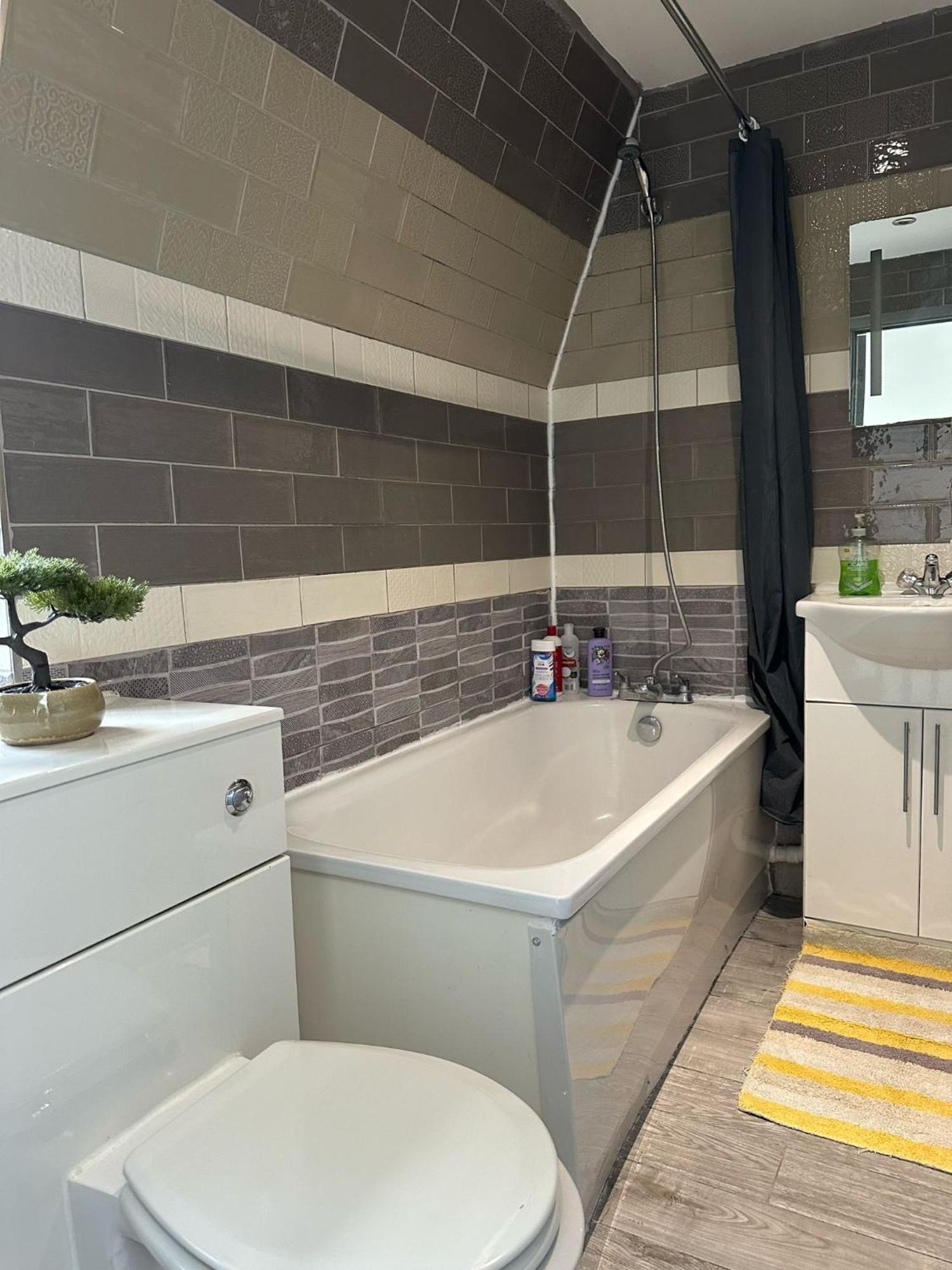 "Euston Comfort" 3 Bedroom Flat In Kings Cross, St Pancras!!!!118B Londra Exterior foto